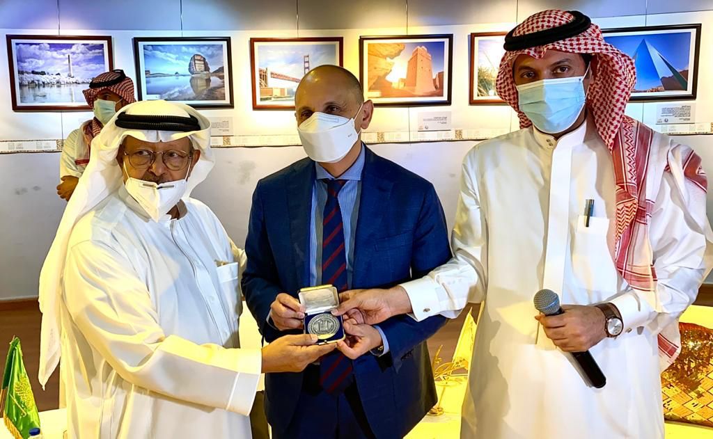 ثقافة وفنون جدة تدشن المعرض الفوتوغرافي السعودي الأمريكي الأول