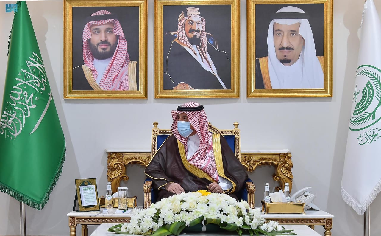 أمير منطقة نجران يستقبل قائد لواء الملك عبدالعزيز الآلي بالحرس الوطني
