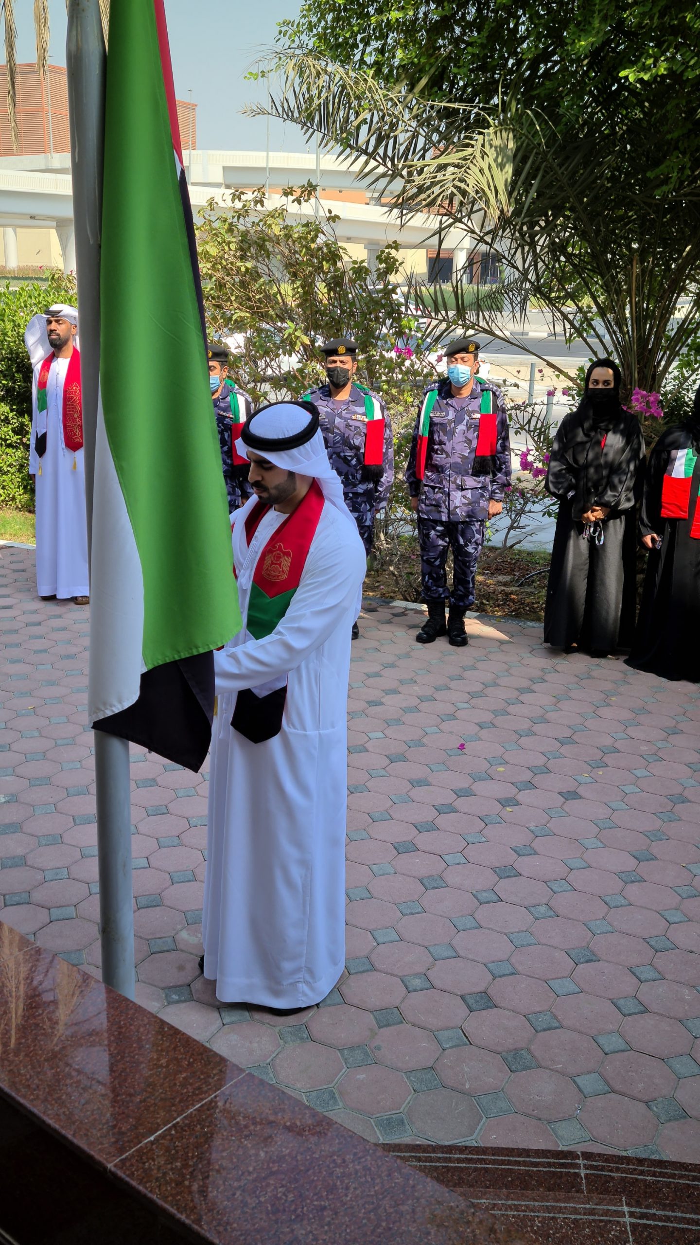 ” القاسمي” يرعى فعالية يوم العلم الإماراتي
