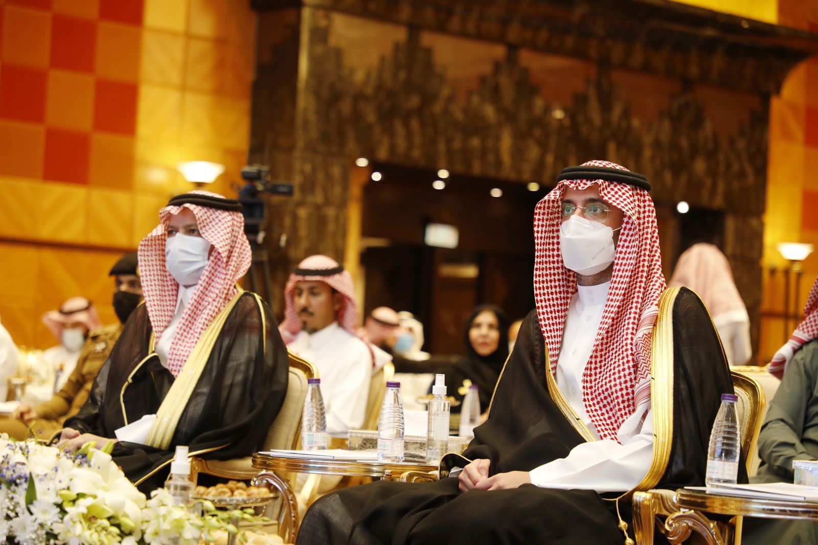 الأمير سعود بن جلوي يكرم الفائزين بجائزة” تعزيز للعمل التطوعي”