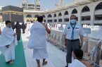 قادة الكشافة بـ”تعليم مكة” يواصلون خدمة قاصدي المسجد الحرام