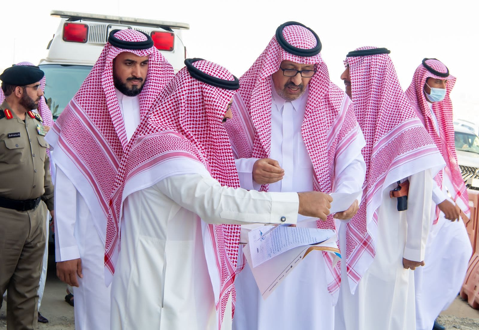 الأمير حسام بن سعود : منطقة الباحة تشهد حراكاً متسارعاً أصبح واضحاً للعيان