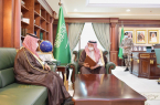 أمير جازان يستقبل مدير الخطوط السعودية بالمنطقة