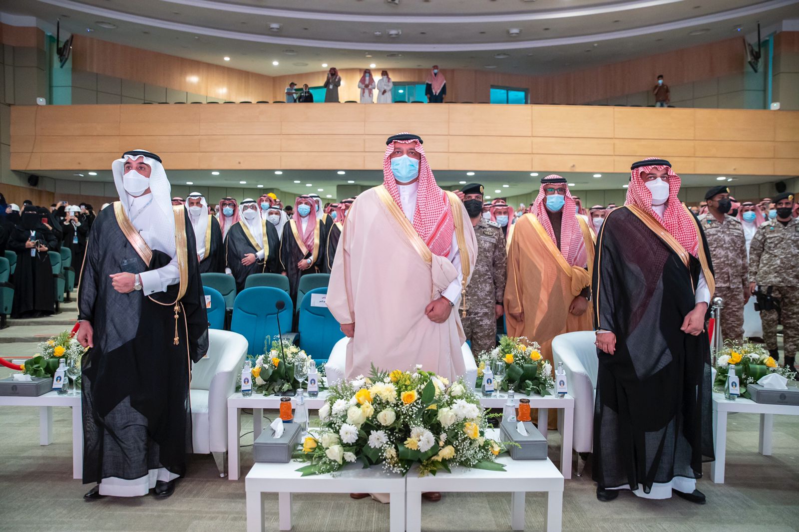 الأمير عبد العزيز بن سعد يرعى إفتتاح مؤتمرين دوليين بجامعة حائل 