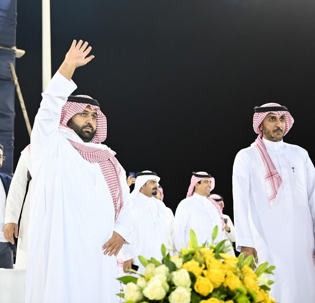 نائب أمير جازان يرعى أولى مباريات المنتخب السعودي لكرة القدم الشاطئية