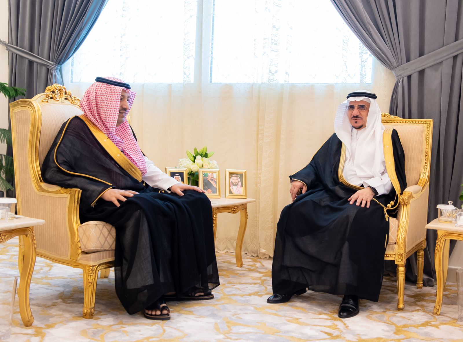 الأمير حسام يستقبل معالي رئيس جامعة الباحة