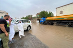 رئيس بلدية صبيا المكلف يتفقد مواقع تجمع مياه الأمطار بالمحافظة