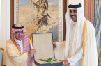 أمير قطر يحصل على قلادة السياحة العربية من الطبقة الممتازة