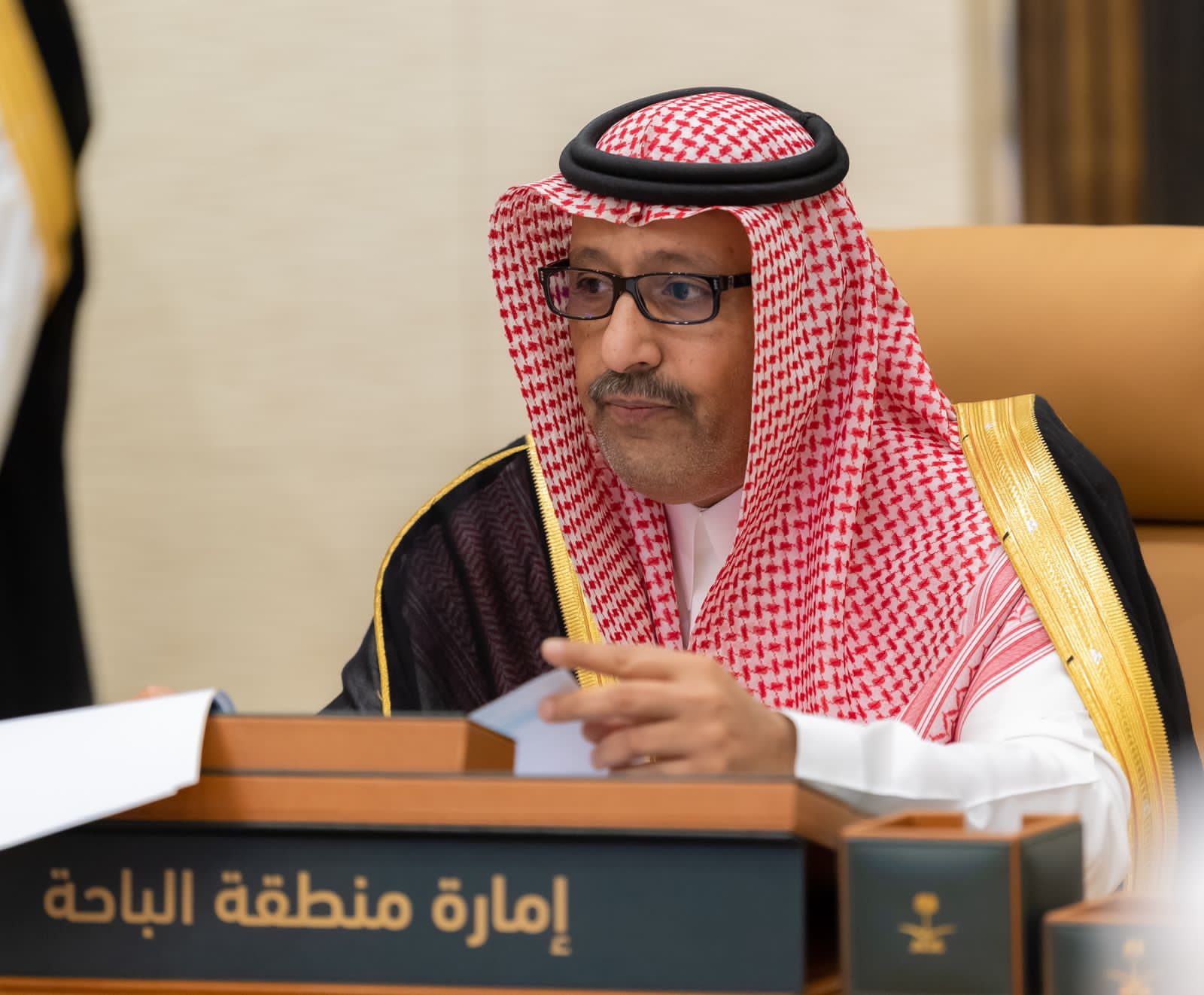 أمير الباحة يرأس اجتماع مناقشة مشاريع التعليم بالمنطقة 