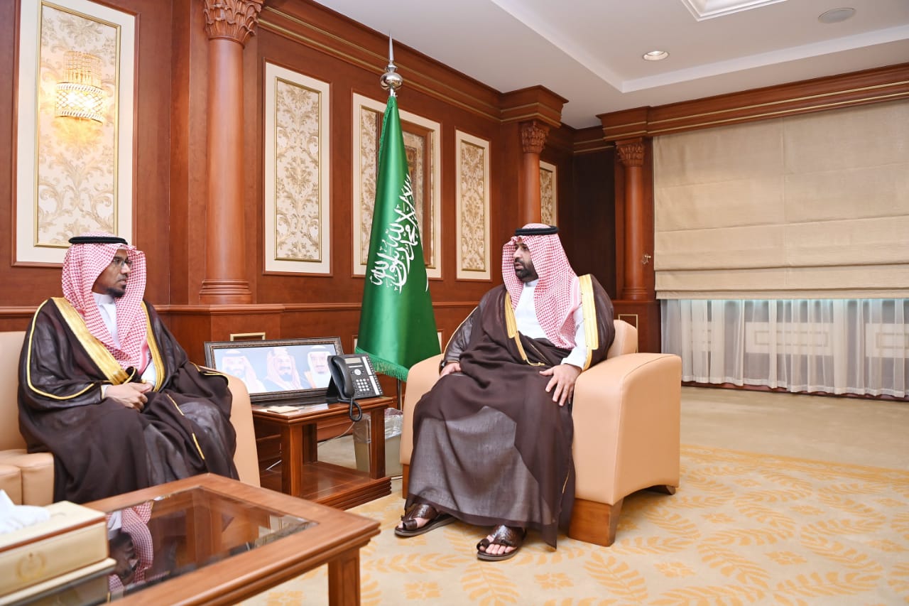 الأمير محمد بن عبدالعزيز يستقبل الرئيس التنفيذي لمدينة جازان للصناعات