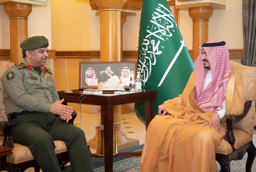 نائب أمير مكة المكرمة يستقبل مدير جوازات المنطقة