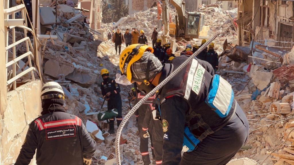 فريق البحث والإنقاذ السعودي.. مهام وأعمال ميدانية في (46) موقع عمليات في (3) مدن تركيا