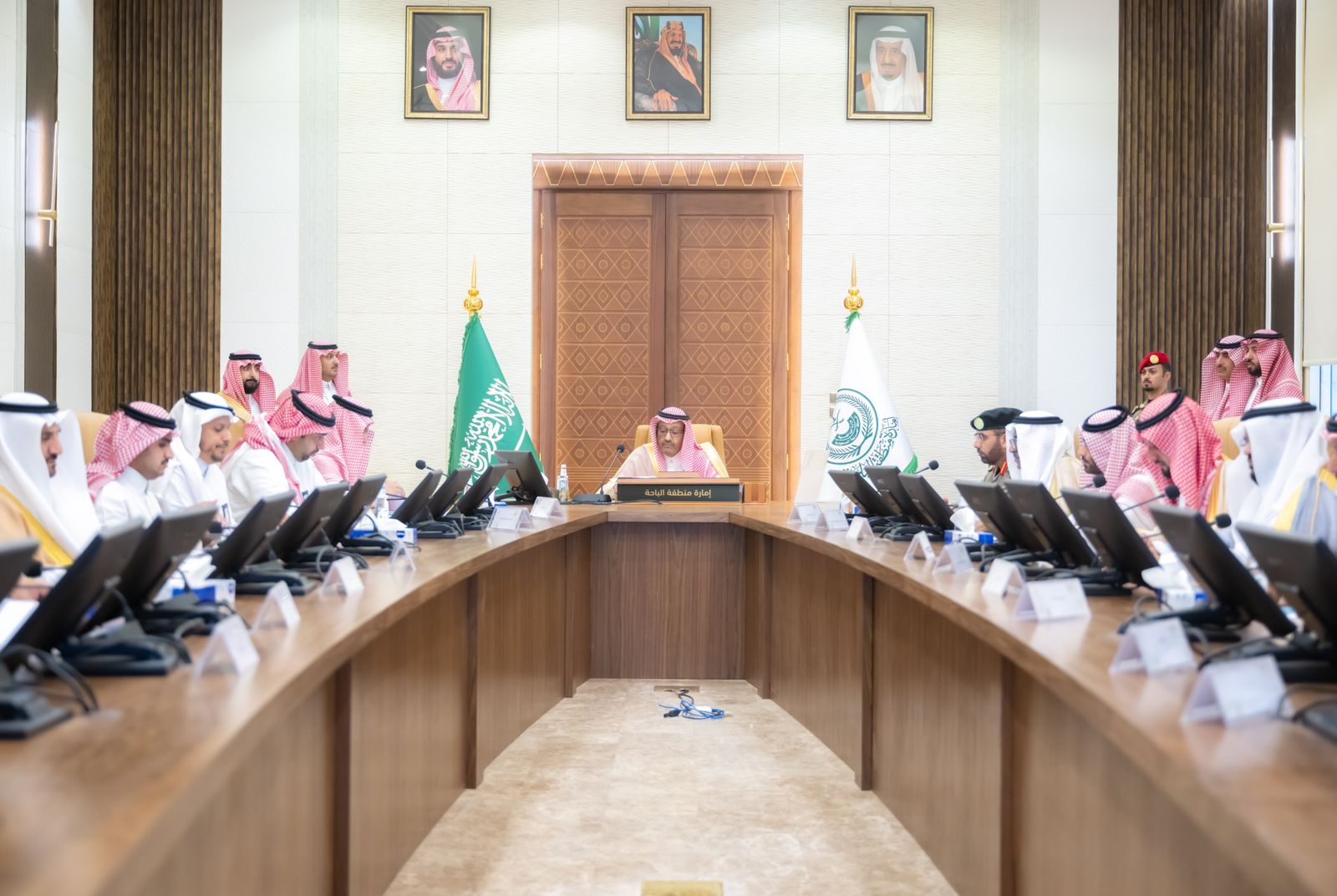 أمير الباحة يرأس الإجتماع السابع للجنة التنفيذية للإسكان التنموي بالمنطقة