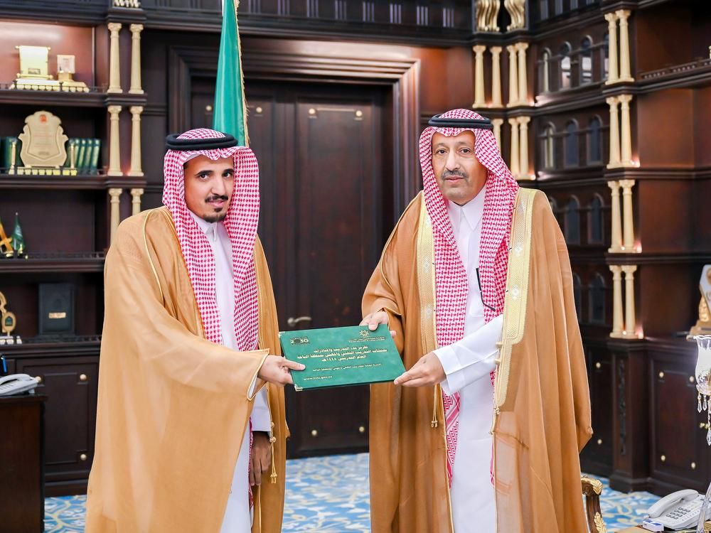 الأمير حسام بن سعود يطّلع على تقرير استعدادات التدريب التقني بالباحة 