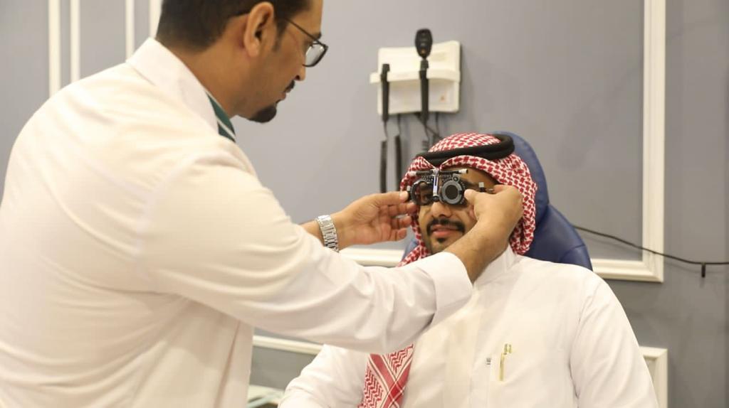 جمعية عين لطب العيون تجري عمليات الساد ( للمياه البيضاء )