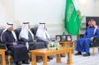 الأمير عبدالرحمن يستقبل رئيس واعضاء هيئة الصحفيين بحفر الباطن