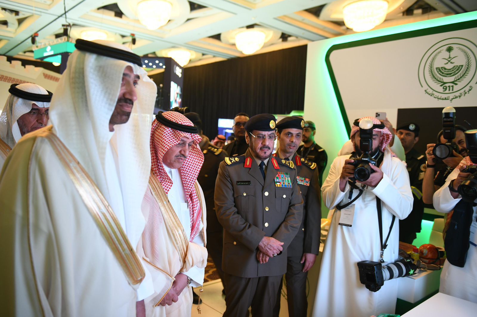 الدفاع المدني يشارك ضمن جناح وزارة الداخلية في معرض المؤتمر السعودي الدولي
