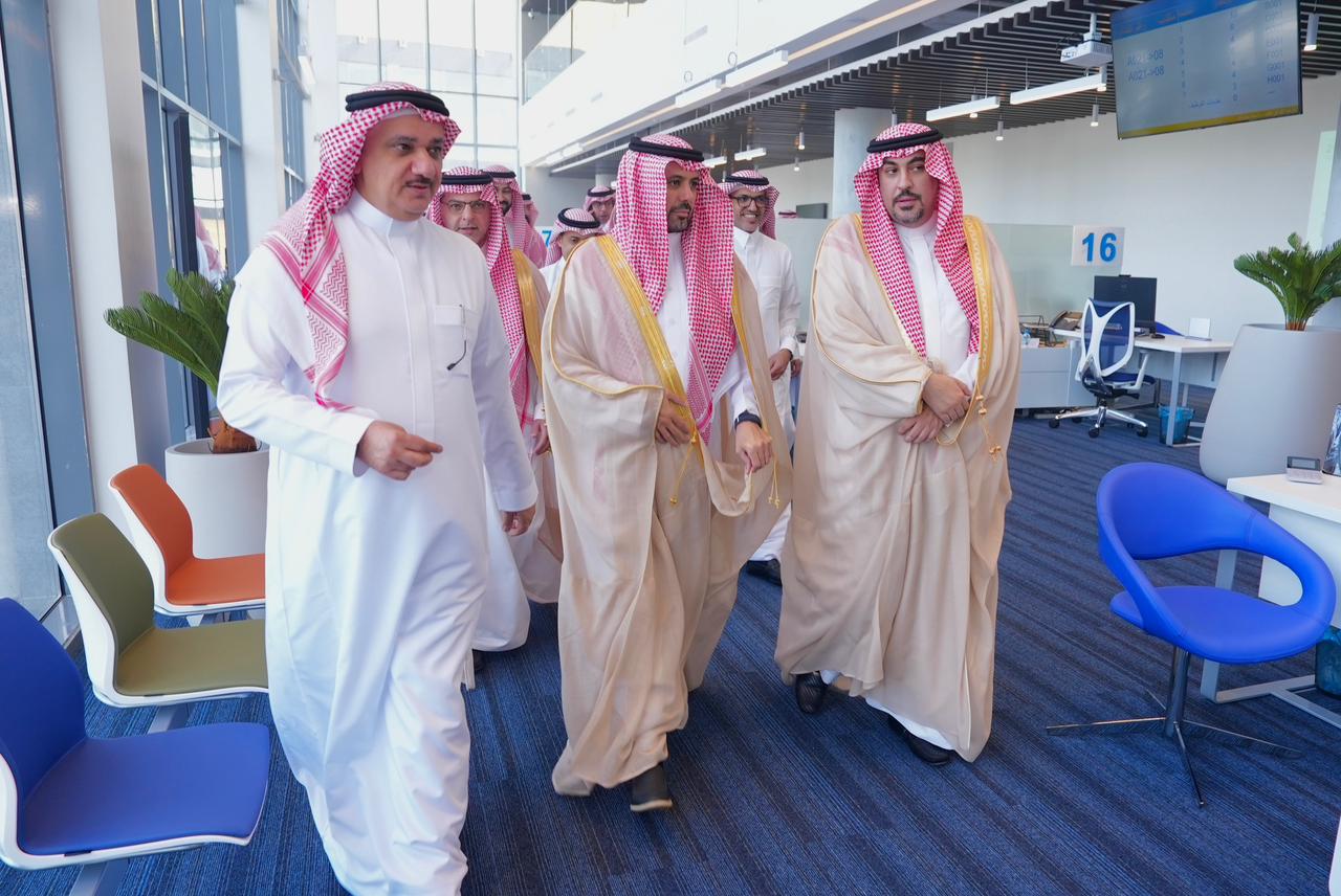 مدير عام صندوق تنمية الموارد البشرية يدشن فرع الصندوق الجديد بالهوية المعمارية المحدثة في جدة